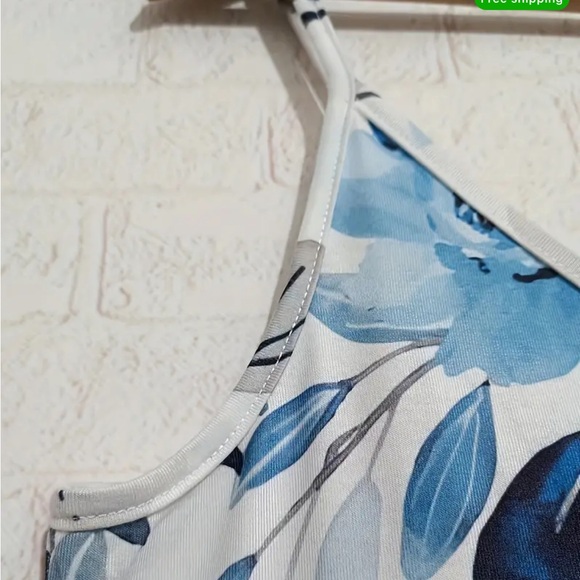 NWT blue and white dress - Picture 4 of 6